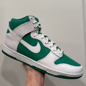 ⭐️NIKE DUNK HI RETRO BTTYS SNEAKERS